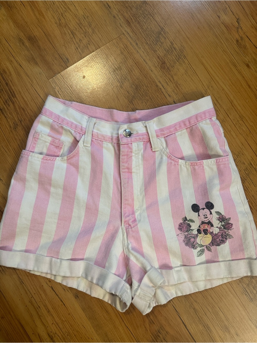 90’s Mickey Shorts 27” Waist Pink & White